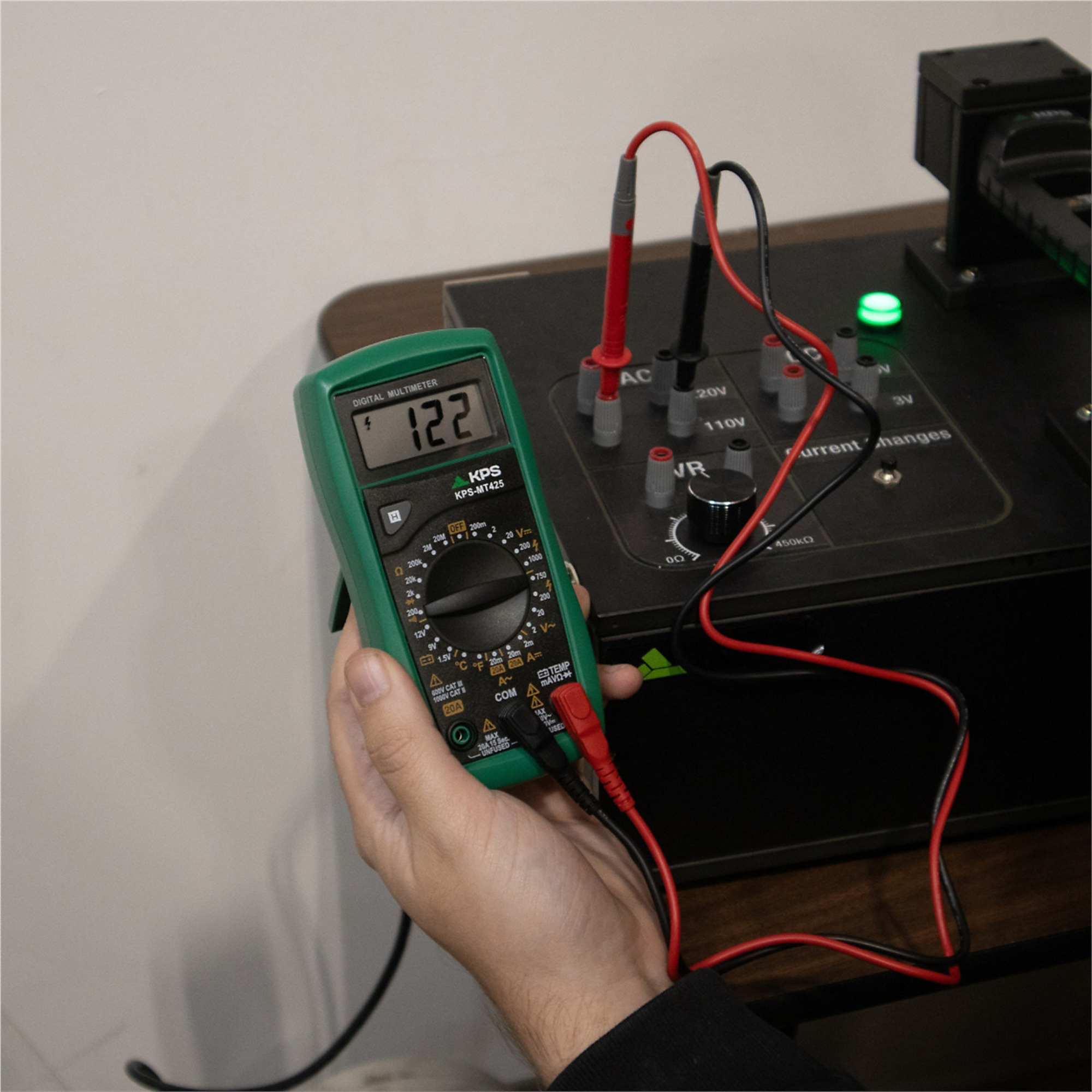 KPS by Power Probe Digital Multimeter — AC/DC Voltage, Model# KPSMT425